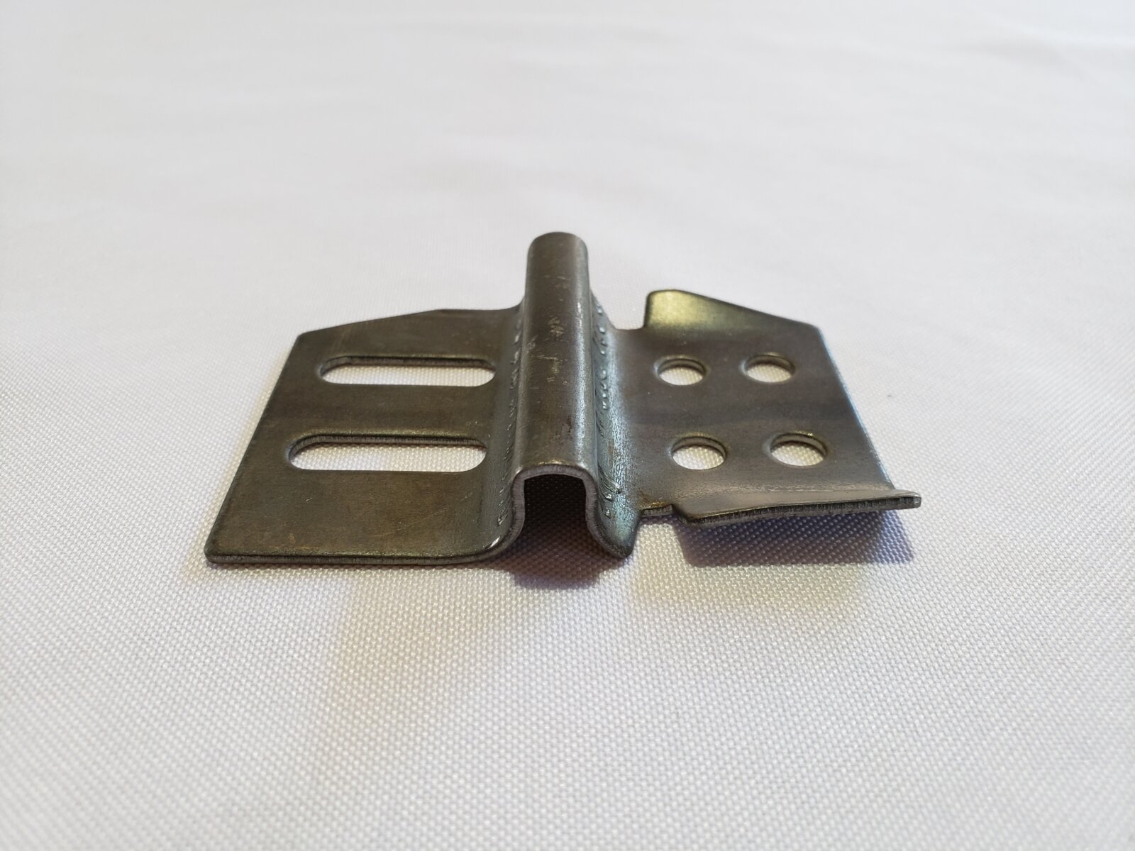 6-Hole V-Plate for V-Style Crossarm Assembly - Image 2