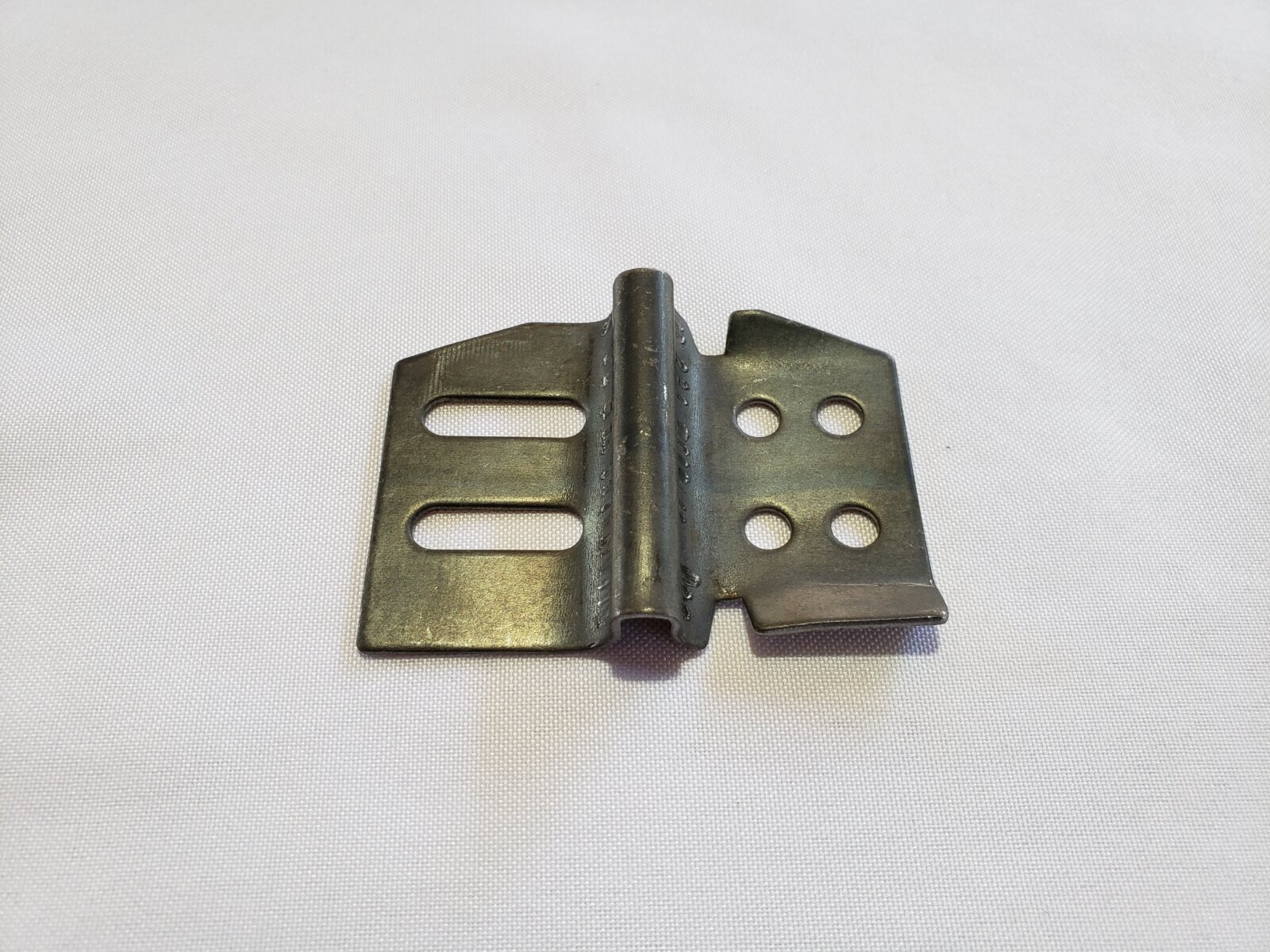 6-Hole V-Plate for V-Style Crossarm Assembly - Image 3