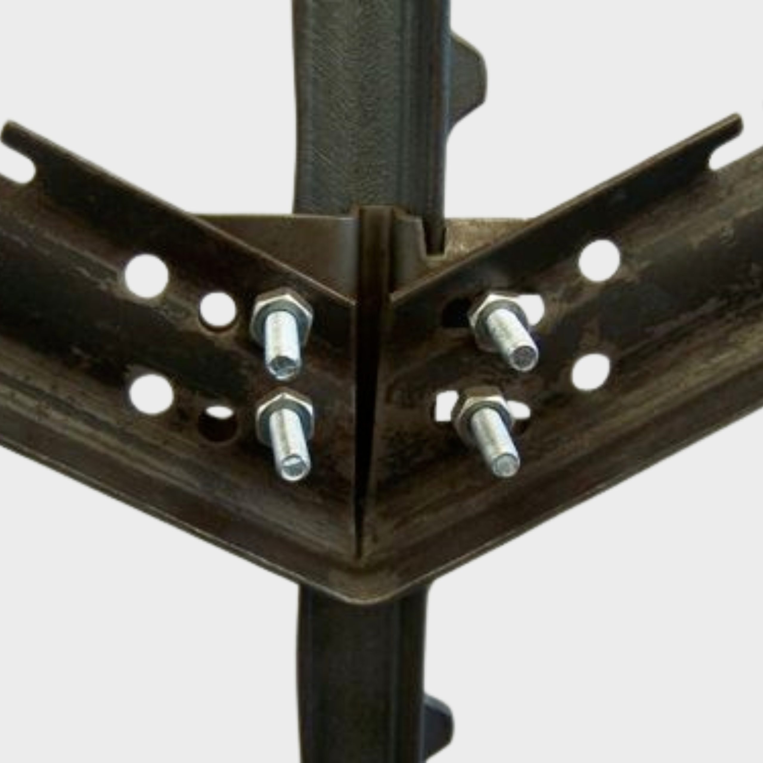 V-Style Crossarm - Image 10